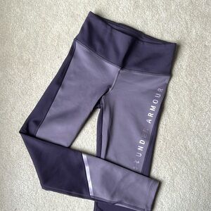 Under Armour Size S Athletic Leggings